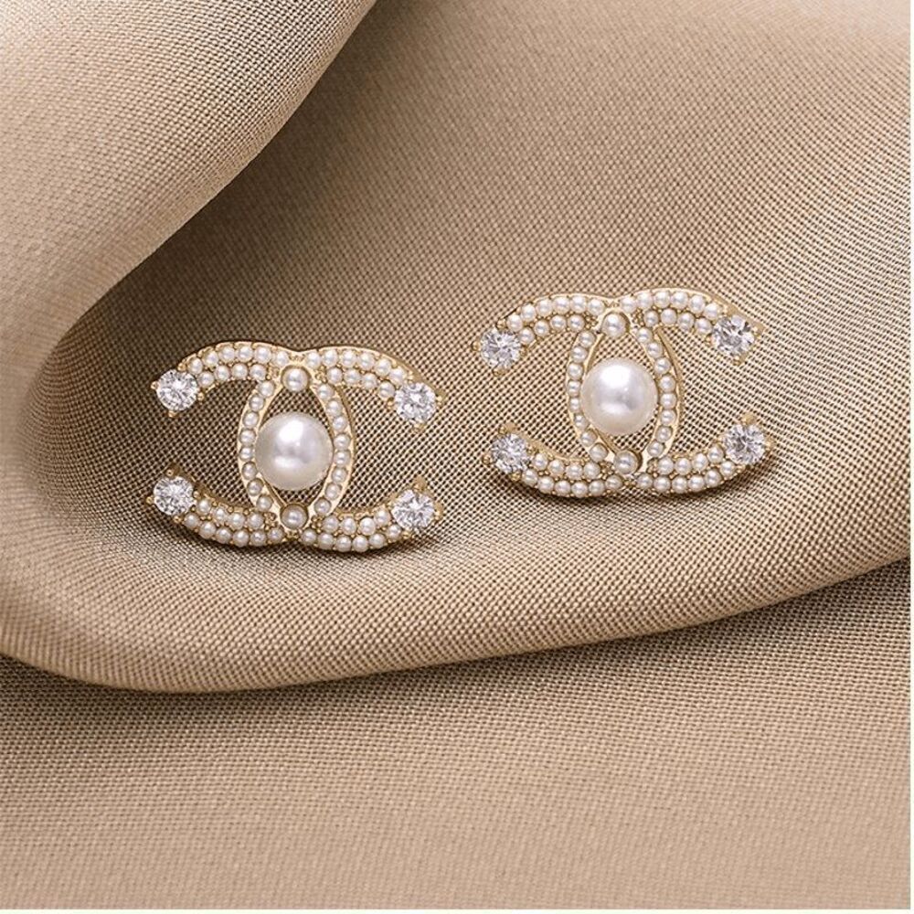 Geometric Pearl Diamond Stud Earrings